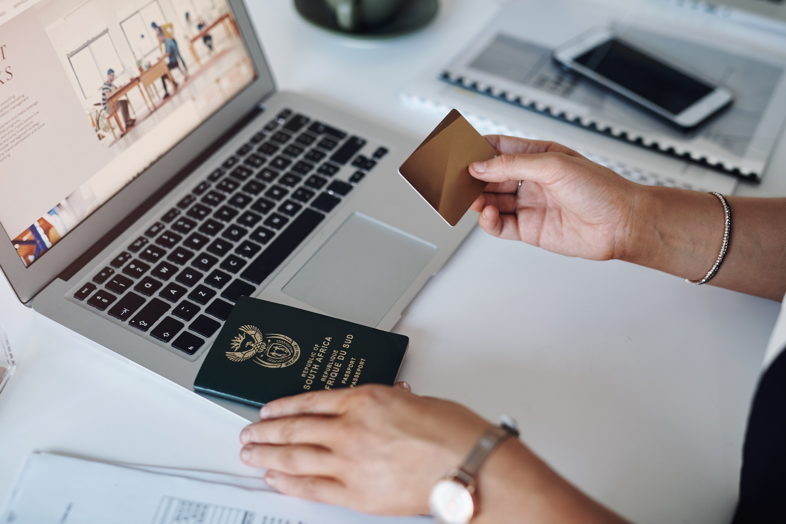 planning and paying for my travels has never been easier cropped shop of an unrecognizable planning and paying for my travels has never been easier cropped shop of an unrecognizable